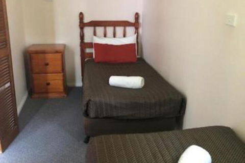 Budget Peninsula Palms Nelson Bay - Hervey Bay Accommodation 5