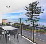 Unit 5 Phoenix Apartments 1736 David Low Way Coolum Beach LINEN INCLUDED 500 Bond - Hervey Bay Accommodation