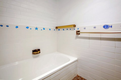 Villa Ellisa Unit 1 / 10 Columbia Close - Hervey Bay Accommodation 4