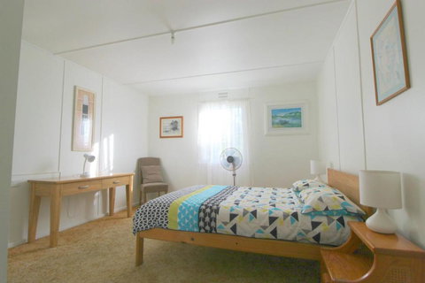 Hi View 18 Dulconghi Street - Hervey Bay Accommodation 6
