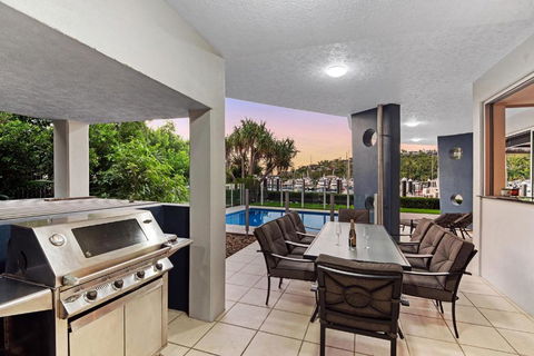 Pavillions On Hamilton Island - Hervey Bay Accommodation 1