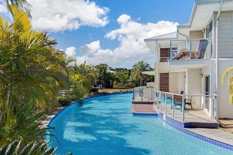 Pacific Blue Pool Spa & More Available In Complex! - Hervey Bay Accommodation 4