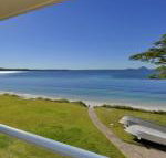Gorgeous Harbourside - Hervey Bay Accommodation
