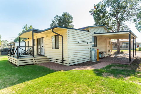 Cottage 20 3 Bedroom Lake Hume Resort - Hervey Bay Accommodation 3