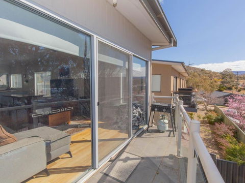 Aspect 1 / 8a Poly Cow Lane - Hervey Bay Accommodation 5