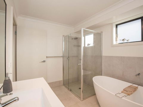 Bedrock 11 Twynam Street Jindabyne - Hervey Bay Accommodation 5