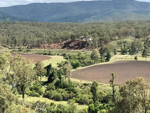 Creekbend - Tourism Hervey Bay 0