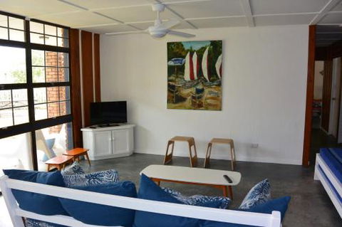 Alicante - Hervey Bay Accommodation 3