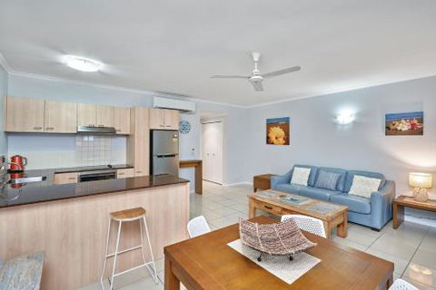 Amphora Laleuca Apartment - Hervey Bay Accommodation 1