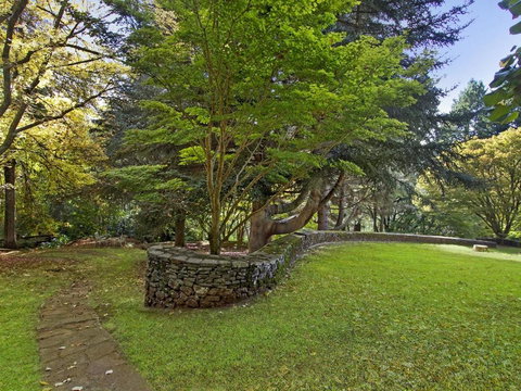 FARCRY - Hervey Bay Accommodation 2