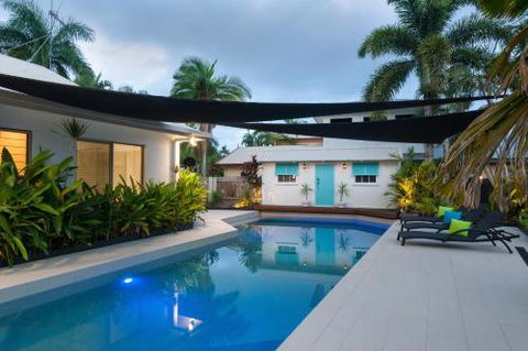 Paradise On Ruby Port Douglas - Hervey Bay Accommodation 6