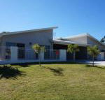 Seadaze 1 Rainbow Beach Gorgeous unit close to the beach Aircon Pool - Tourism Hervey Bay