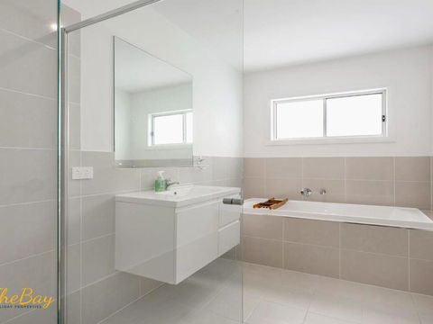 Pacific Paradise No.28 Anna Bay - Hervey Bay Accommodation 1