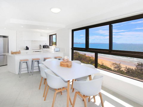 Parkyn Place 7 3 BDRM Oceanview Apt On Mooloolaba Spit - Hervey Bay Accommodation 1