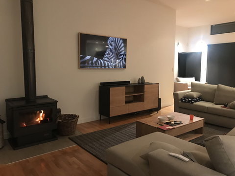 The Bolt Hole - Hervey Bay Accommodation 0