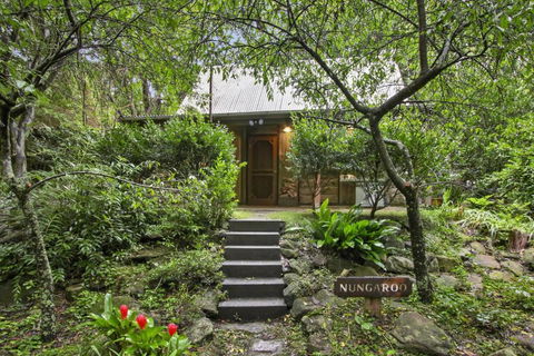 NUNGAROO COTTAGE - Hervey Bay Accommodation 5