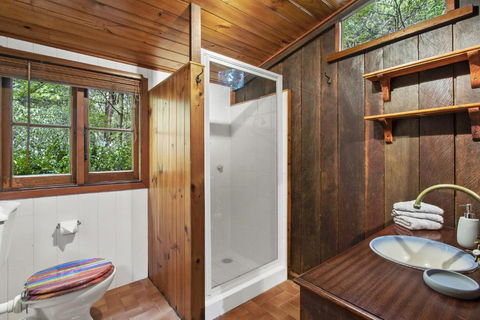 NUNGAROO COTTAGE - Hervey Bay Accommodation 2
