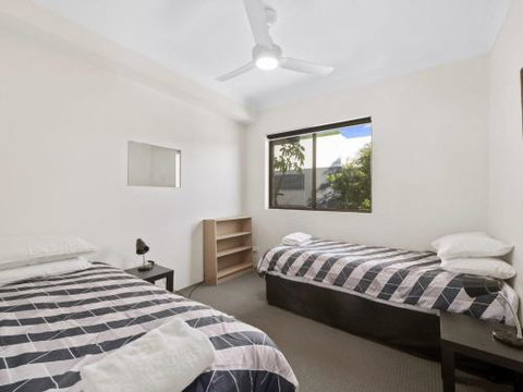 Hawaiian Gardens Unit 22 - Hervey Bay Accommodation 3