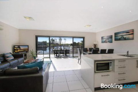 Cypress Townhouse 23 Suite - Tourism Hervey Bay 1