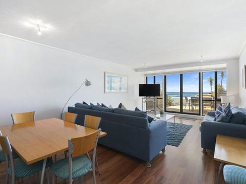 APARTMENT 11 PACIFIC APARTMENTS - Hervey Bay Accommodation 1