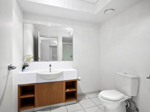 APARTMENT 11 PACIFIC APARTMENTS - Hervey Bay Accommodation 3