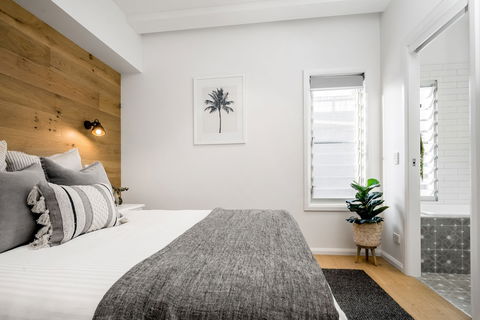 A PERFECT STAY Luxe & Bloom - Tourism Hervey Bay 0