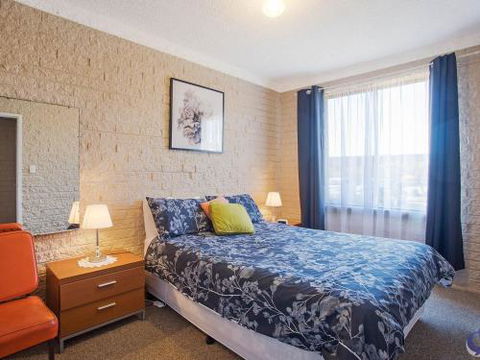 Apollo Unit 12 - Tourism Hervey Bay 3