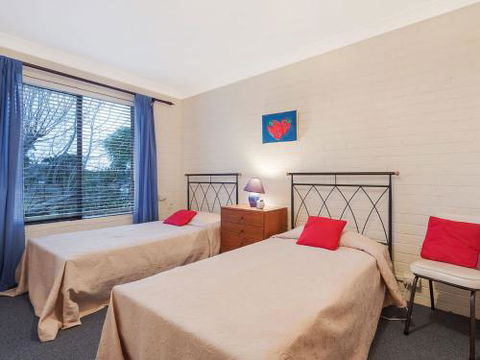 Apollo Unit 23 - Hervey Bay Accommodation 4