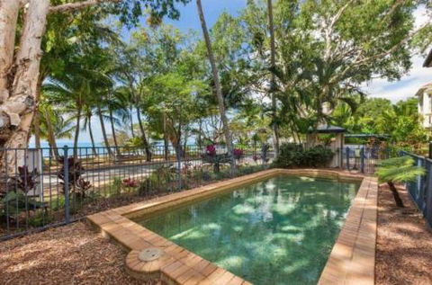 Fusilier Beachfrontviews - Hervey Bay Accommodation 0