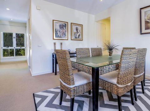 COASTAL SOUL VILLA At BROADBEACH - Hervey Bay Accommodation 3
