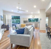 Ait Shona Happy Place. Apt 10 Haven on the Park - Hervey Bay Accommodation