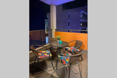 ARENA RESORT STYLE EXEC FREE NETFLIX WIFI WINE - Hervey Bay Accommodation 1