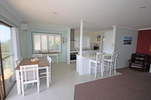 Beacon Heights Coffs Jetty - Hervey Bay Accommodation 1