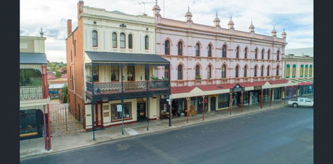 Grand & Central On George Unique Opulent - Hervey Bay Accommodation 2