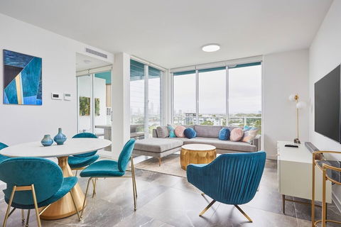 Luxurious 2bed 2bath APT With Parking@southport - Hervey Bay Accommodation 6