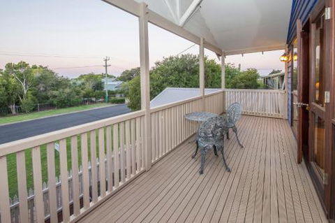 Ultramarine - Hervey Bay Accommodation 1