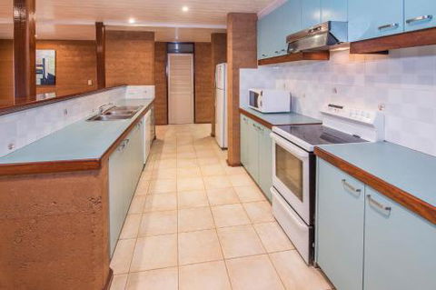 Ultramarine - Hervey Bay Accommodation 6