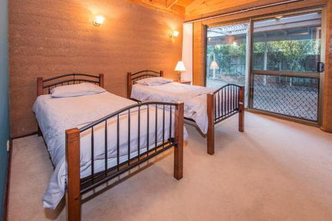 Ultramarine - Hervey Bay Accommodation 2