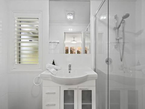 A Villa On 7th - Tourism Hervey Bay 4