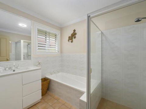 A Villa On 7th - Tourism Hervey Bay 5