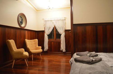 Gargoyle Lodge - Tourism Hervey Bay 3