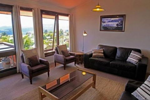 Bogong 2 - Hervey Bay Accommodation 0