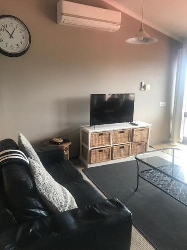 Bogong 2 - Hervey Bay Accommodation 5