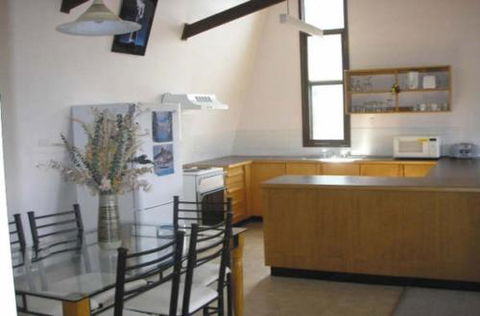 Bogong 2 - Hervey Bay Accommodation 2