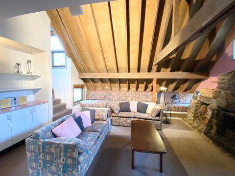 Mt Elizabeth - Hervey Bay Accommodation 3