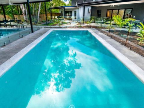 Waves Tropicana Clifton Bea - Hervey Bay Accommodation 2