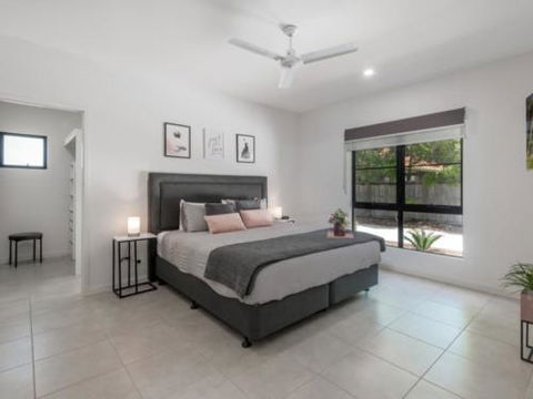 Waves Tropicana Clifton Bea - Hervey Bay Accommodation 4