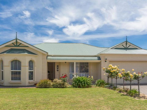 Beachside At Normanville 7 Ronald Street - Hervey Bay Accommodation 6