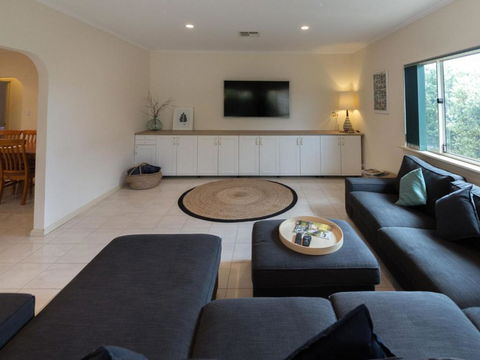 Beachside At Normanville 7 Ronald Street - Hervey Bay Accommodation 2