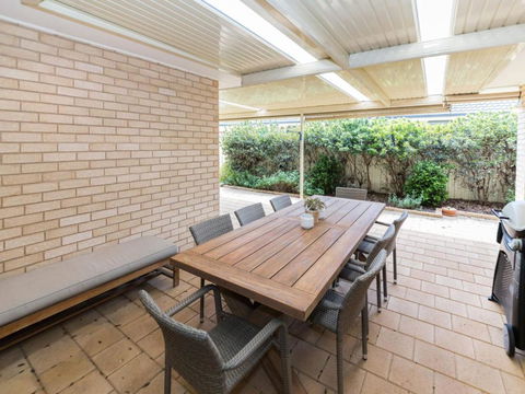Beachside At Normanville 7 Ronald Street - Hervey Bay Accommodation 1